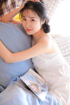 女人高潮时会一拱一拱的吗
